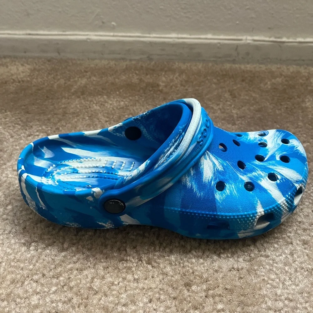 Crocs - Picture 7 of 13